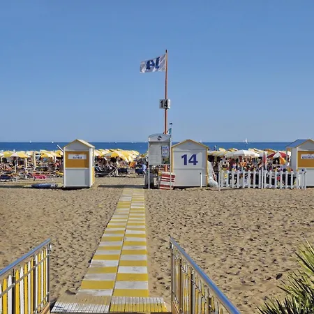 Perla Azzurra 2 Apartment Caorle